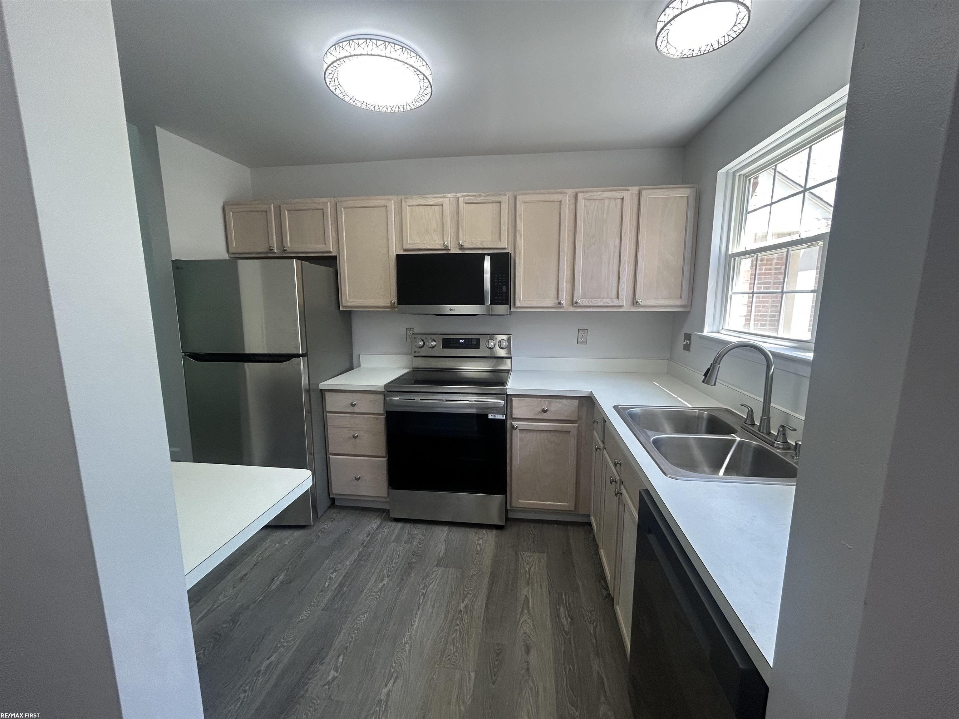 33090 Forest Park Drive
