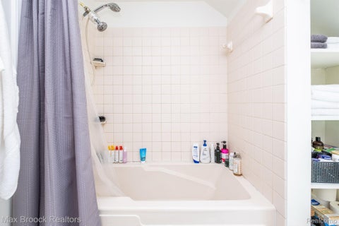 Tiny photo for 2223 W LINCOLN Street W, Birmingham City, MI 48009 (MLS # 20261081946)