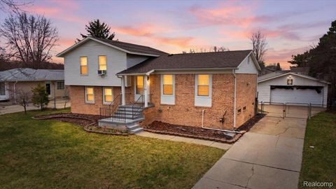 42151 Jason Drive Clinton Charter Township MI 48038