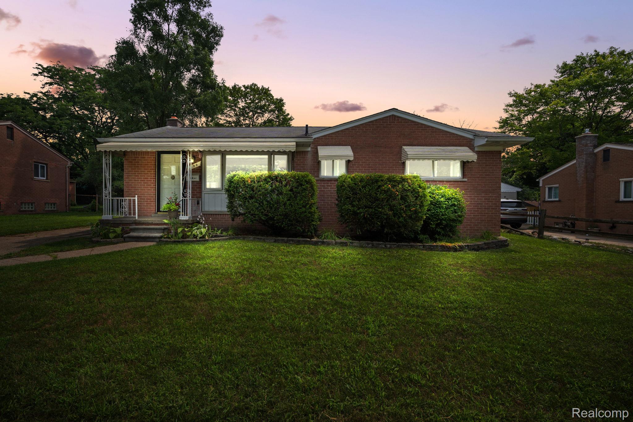 790 Friar Drive