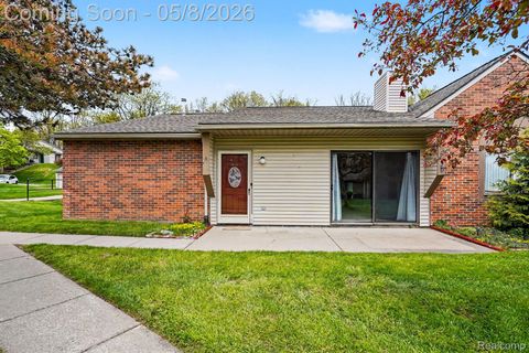 418 Water Tower Circle Brighton City MI 48116