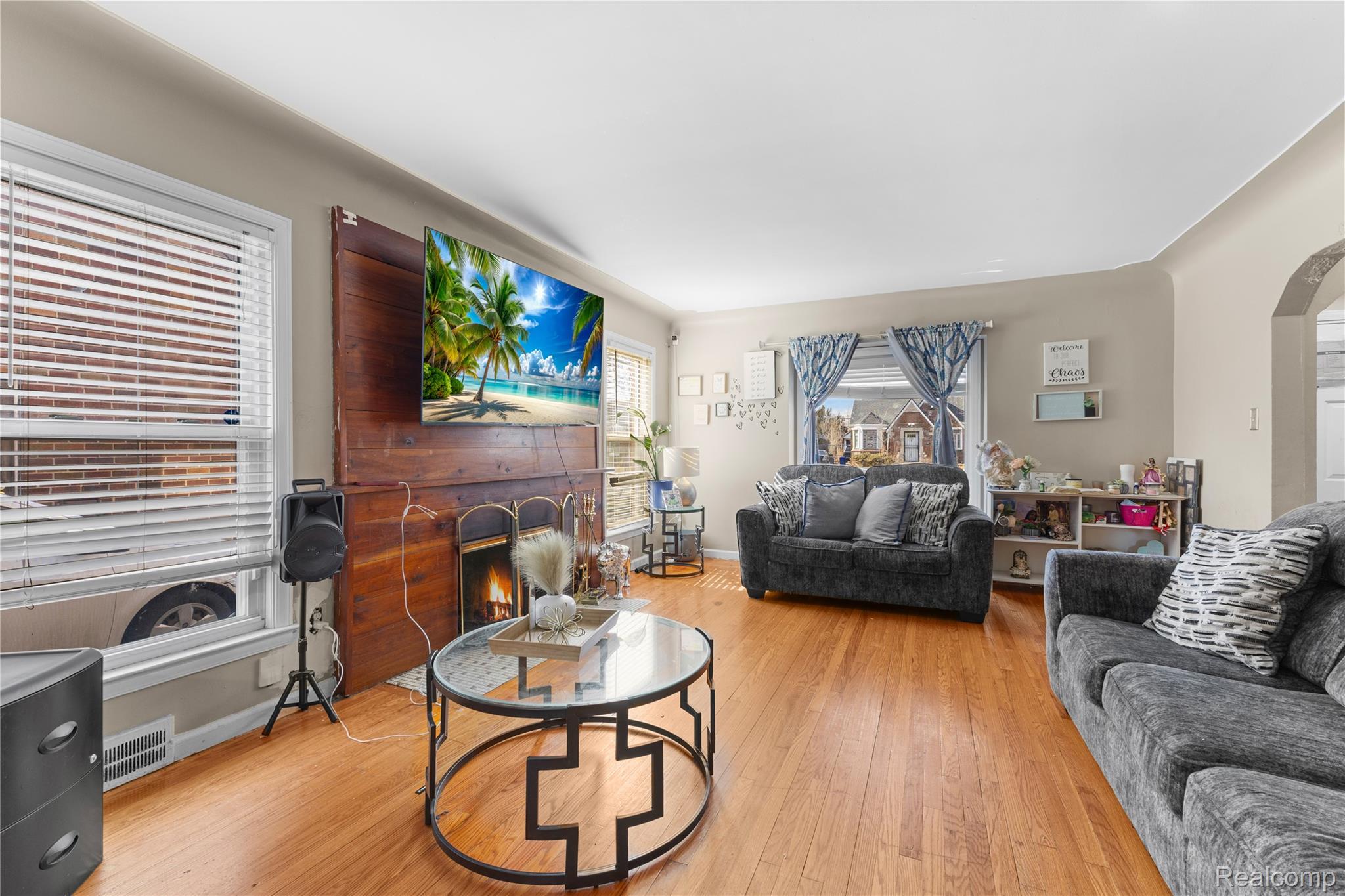 10522 Somerset Avenue