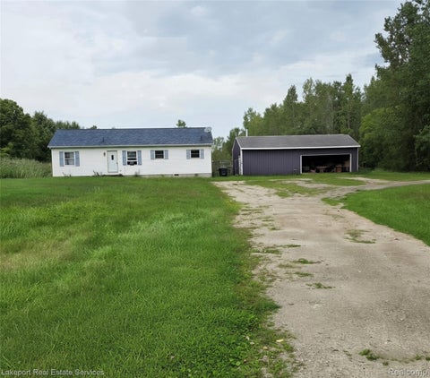 Photo for 7928 Metcalf Rd