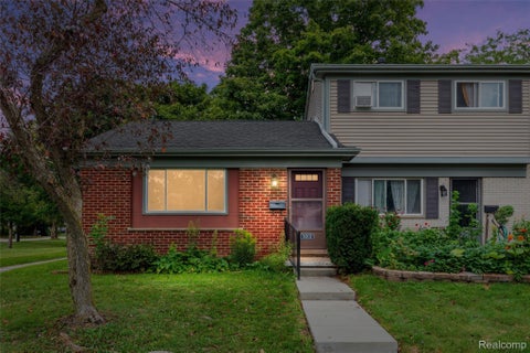 Photo of 3001 Wolverine Drive, Ann Arbor, MI 48108 (MLS # 20261071601)