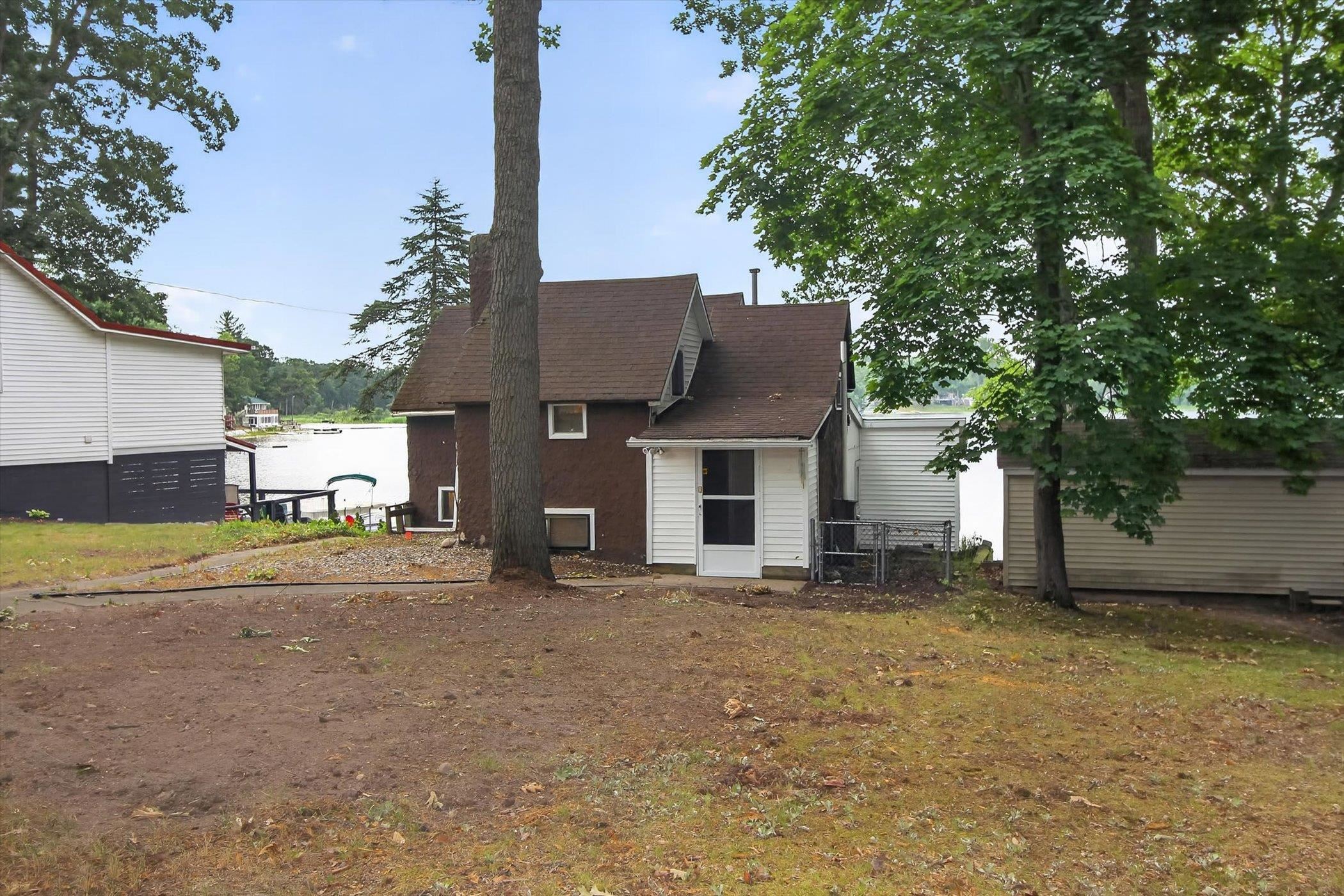 571 N Rock Lake Drive