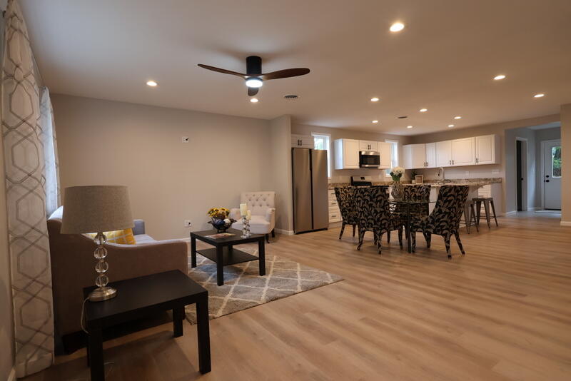 424 Doris Street