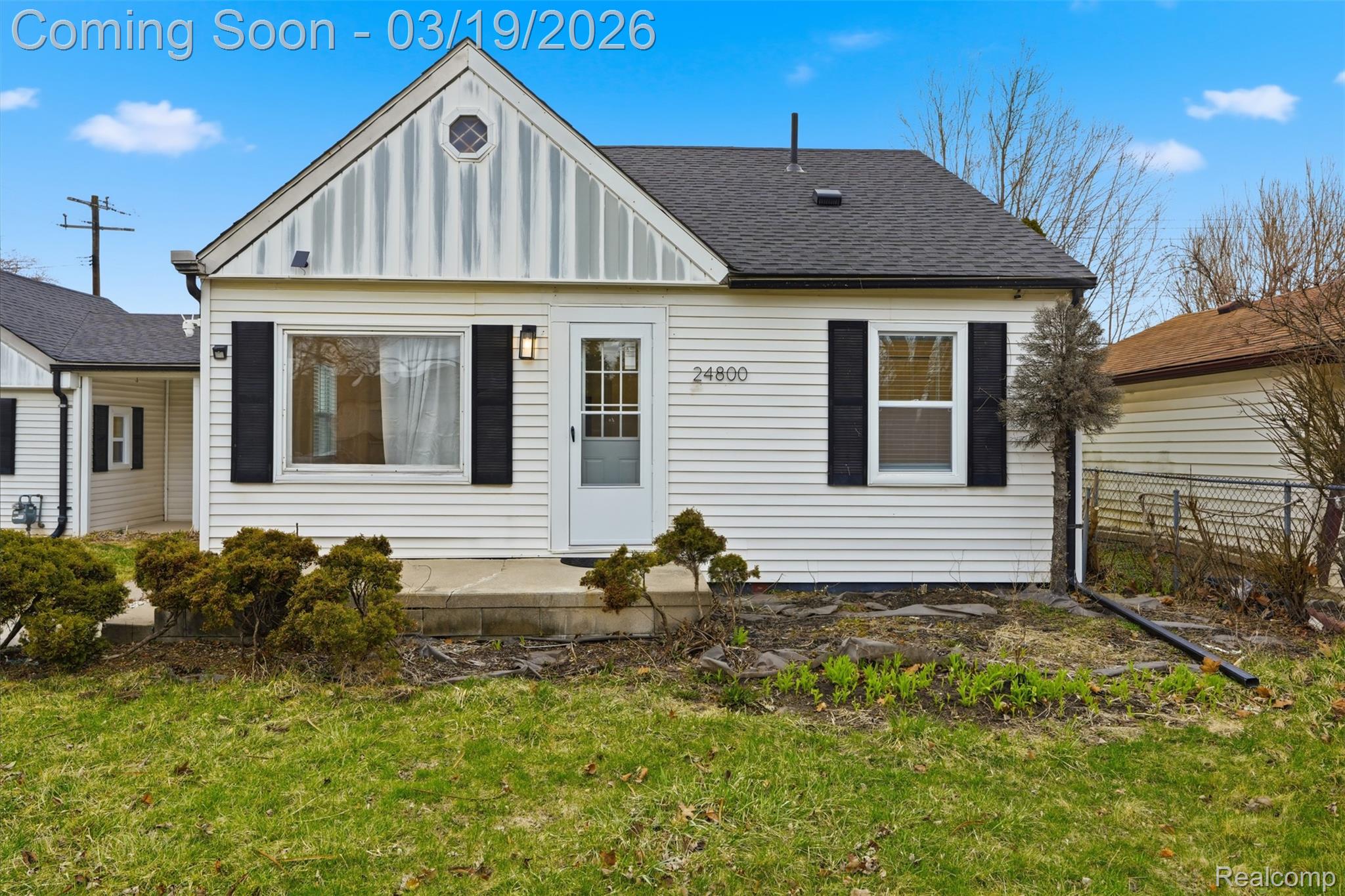 24800 Ann Arbor Trail