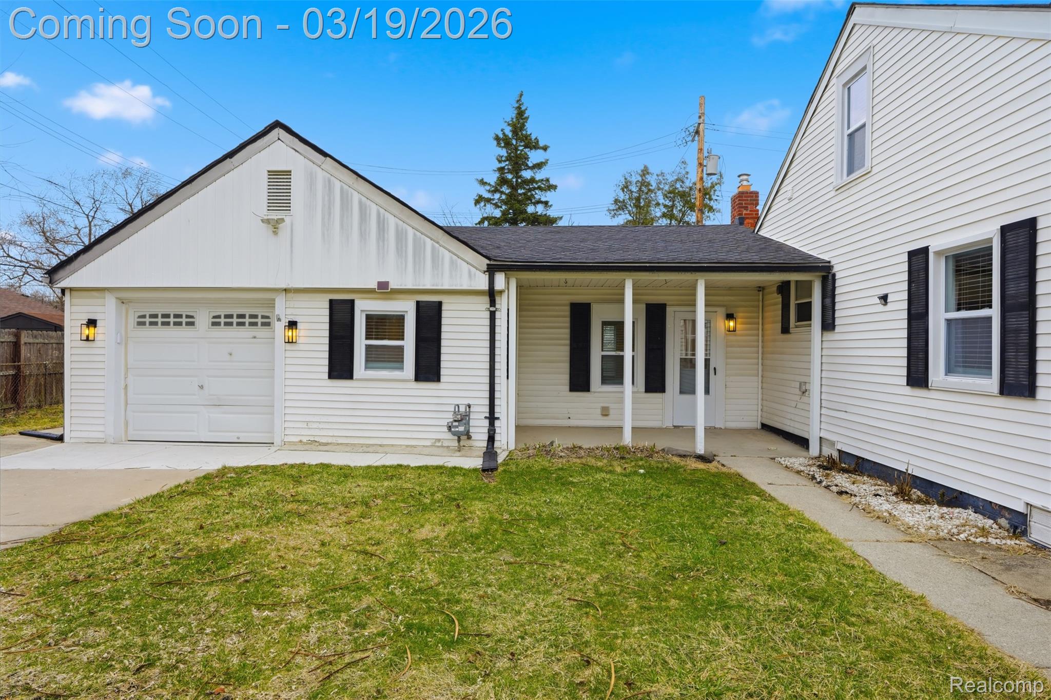 24800 Ann Arbor Trail