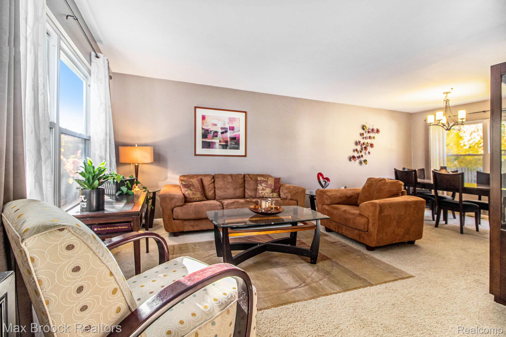 23267 Willowbrook Drive