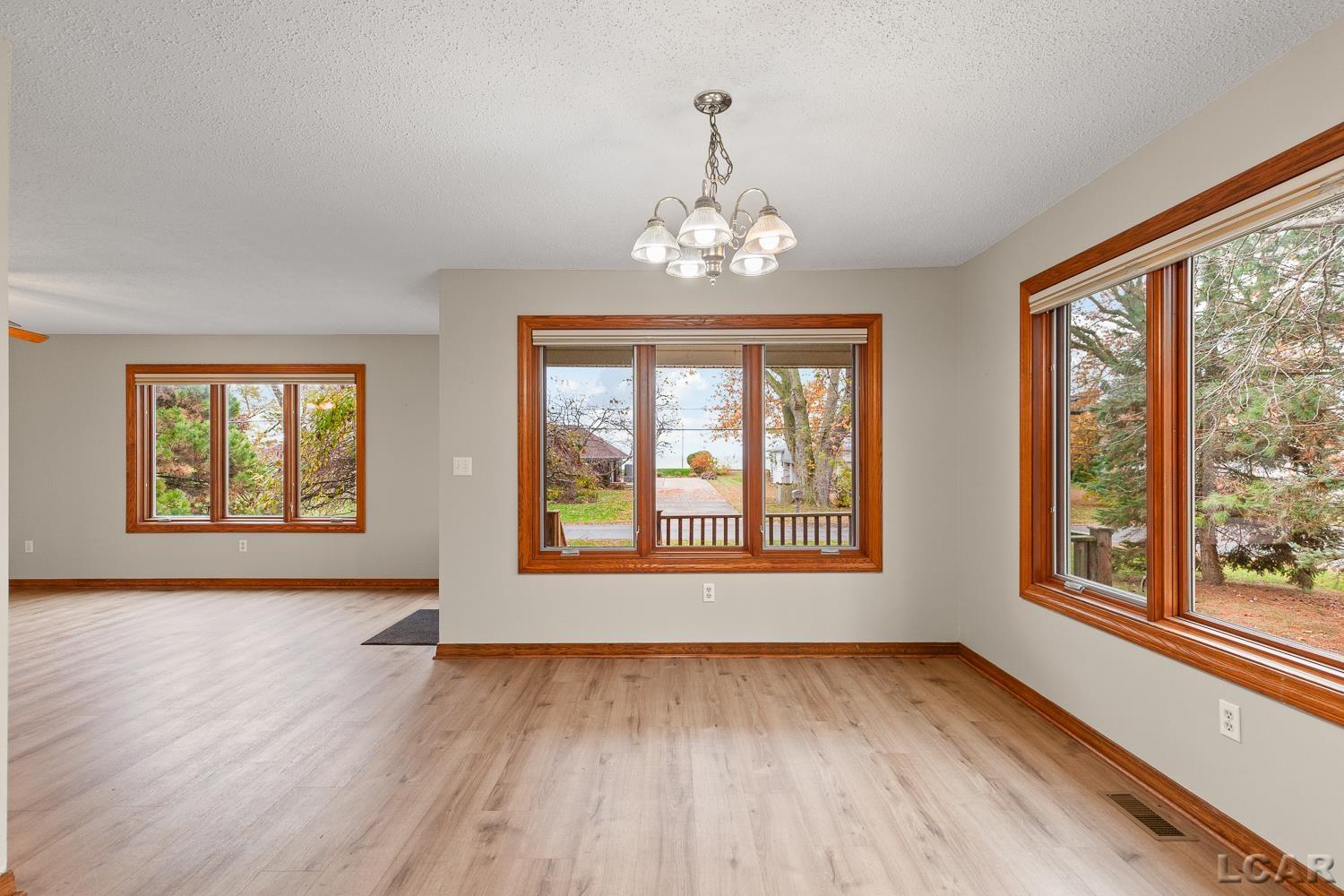 12301 Lakeshore Drive