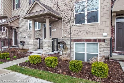 951 Barclay Circle 48 Rochester Hills City Oakland MI 48307