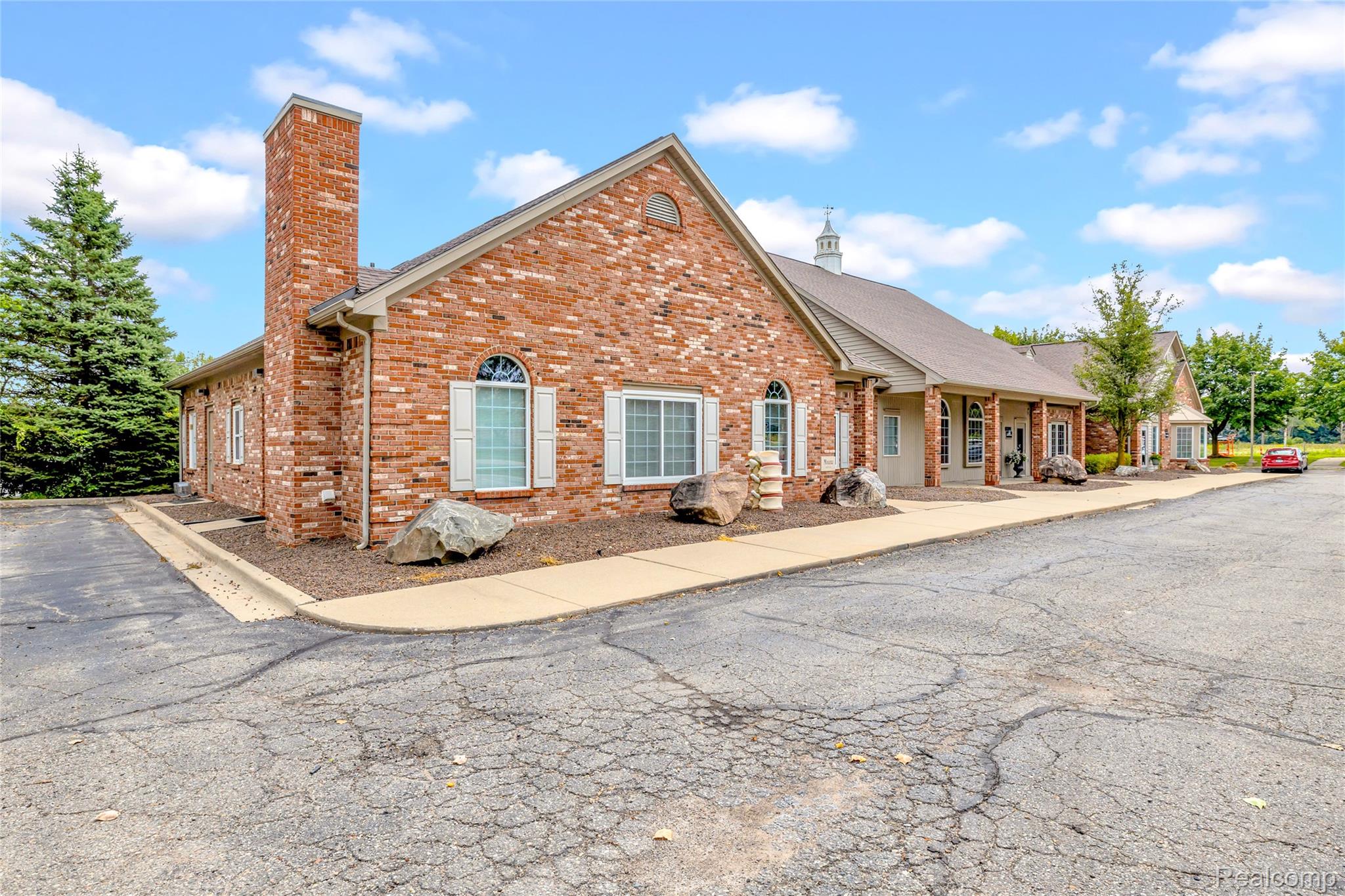 41074 7 Mile Road