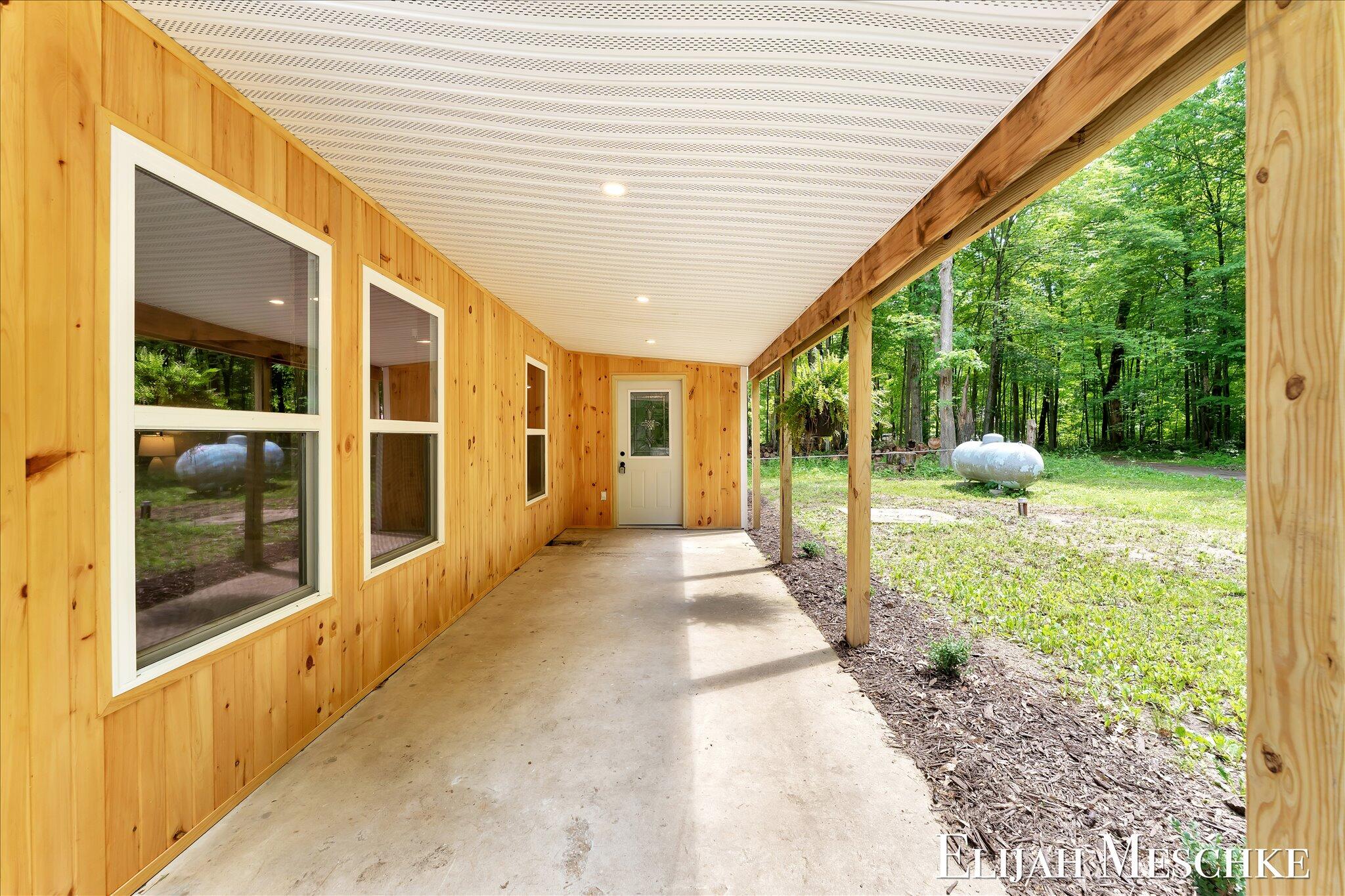 8938 Mackinaw Trail Drive