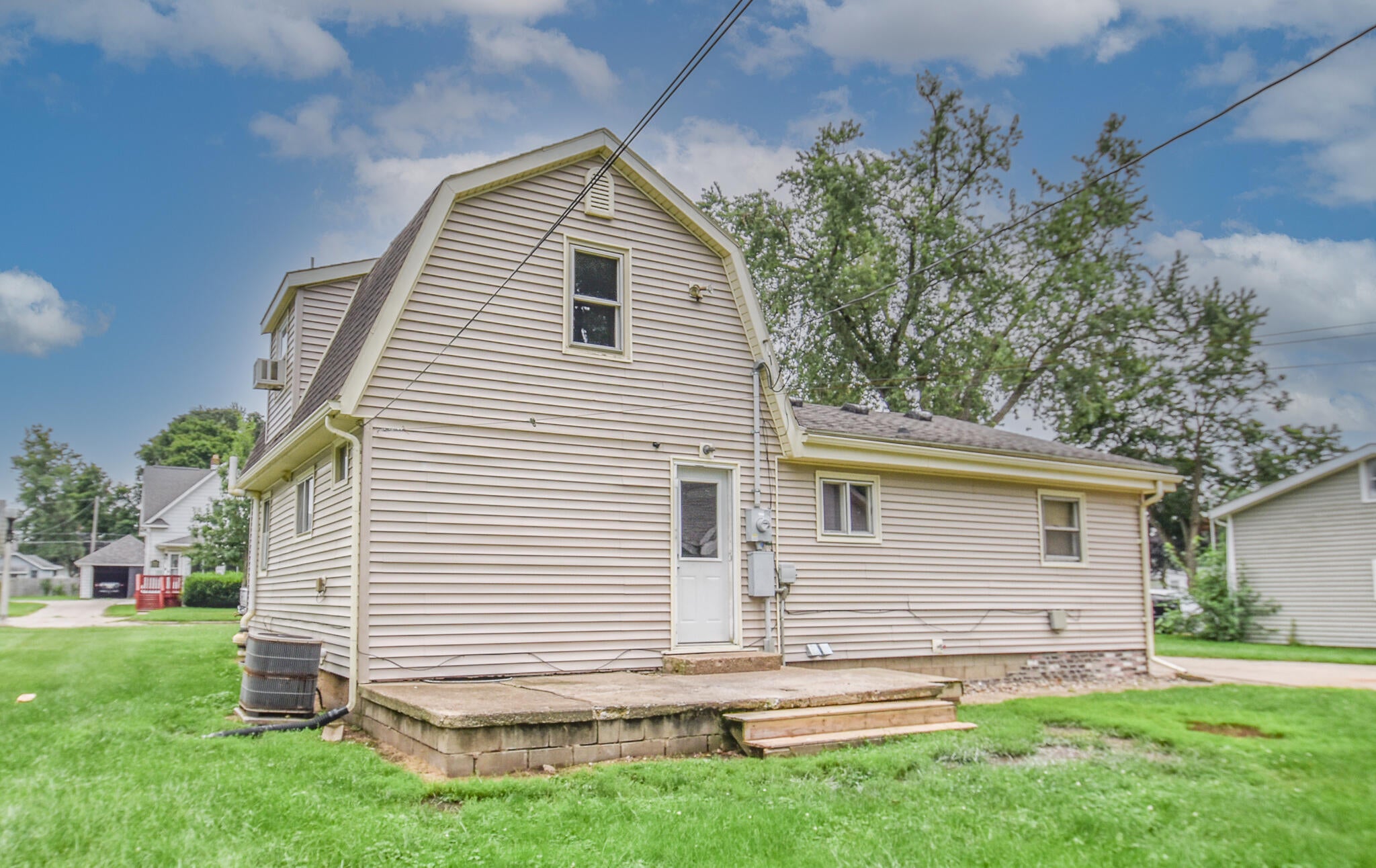 614 Jean Street