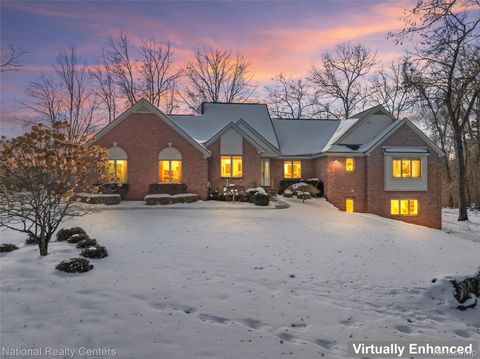 2021 Serenity Way Commerce Charter Township MI 48390