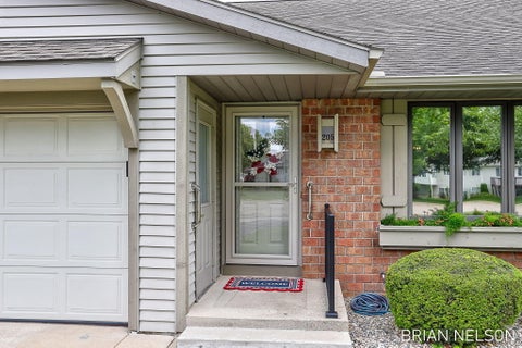Tiny photo for 205 Parkside Drive, Zeeland City, MI 49464 (MLS # 71026052545)
