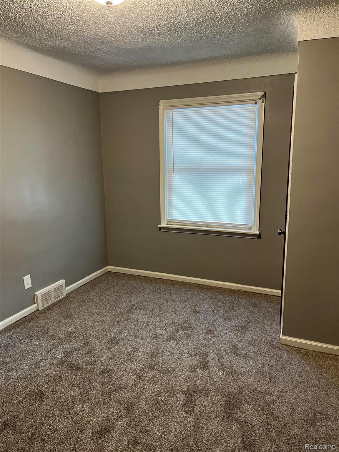 13505 Saint Andrews Avenue