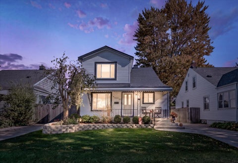 Photo of 609 S Kenwood Avenue, Royal Oak City, MI 48067 (MLS # 81026056100)