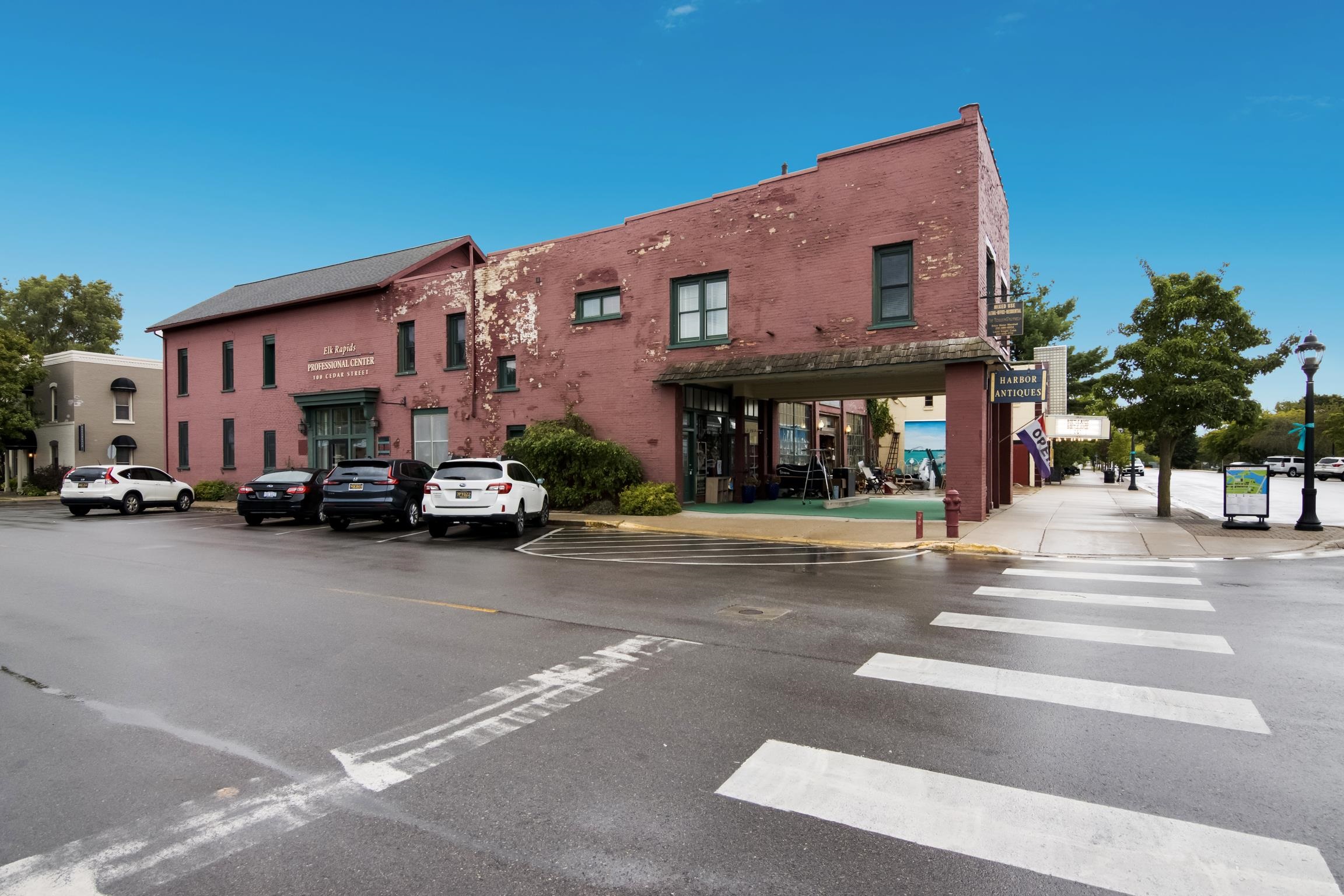 201 River Street
