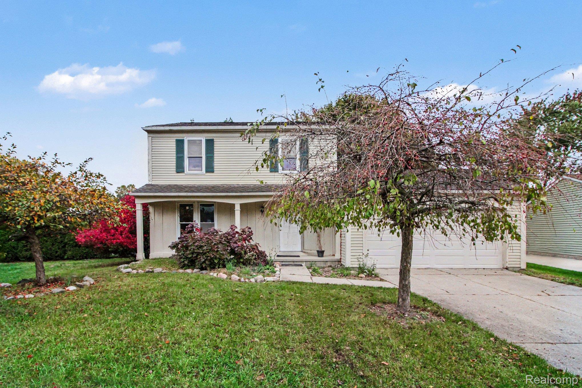 5846 Kings Arms Court