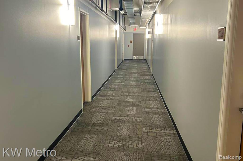 350 N Main Street 618