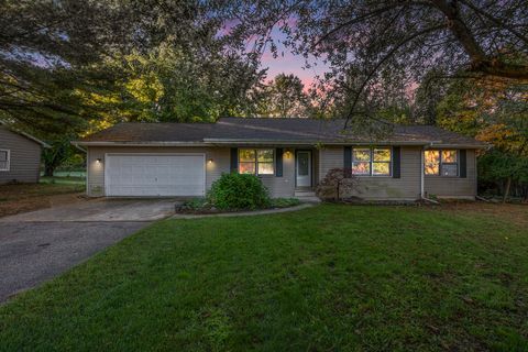 22327 Woodhenge Drive Antwerp Township MI 49071