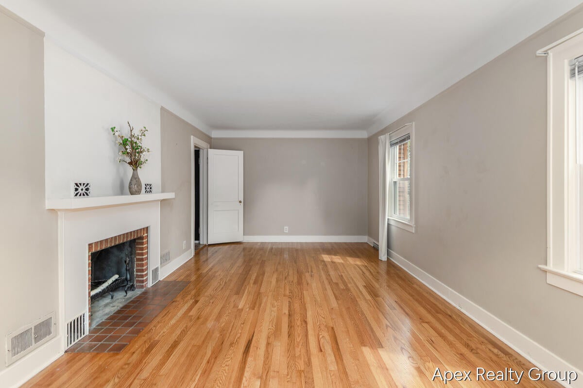 555 E Central Avenue