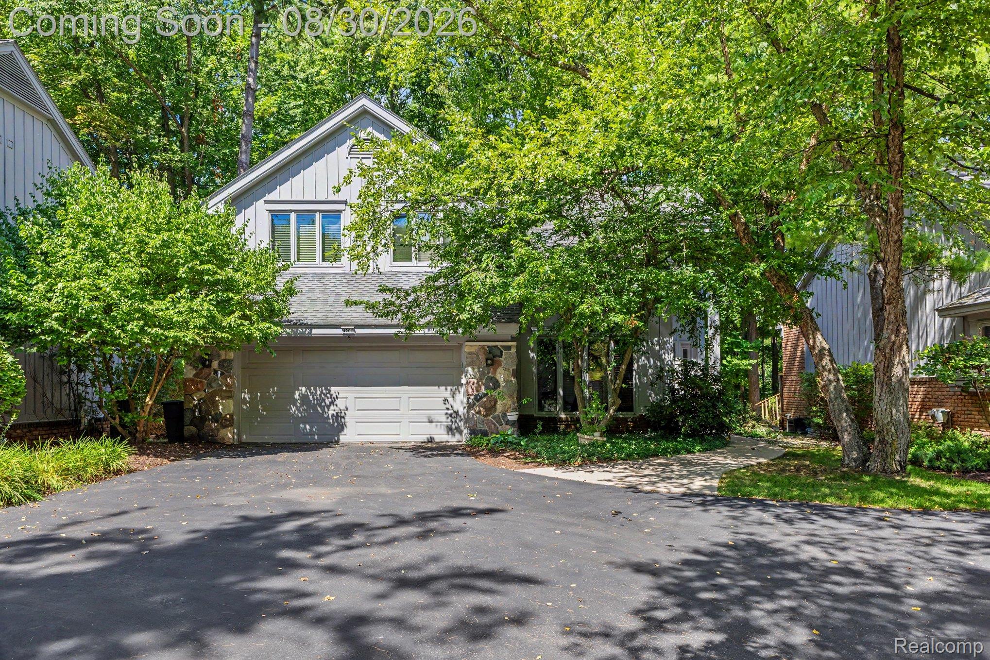 4901 Fairway Ridge Circle