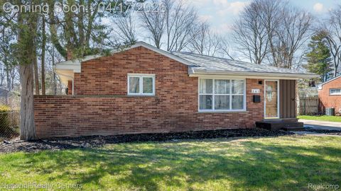 261 Reitman Court Rochester Hills City MI 48307