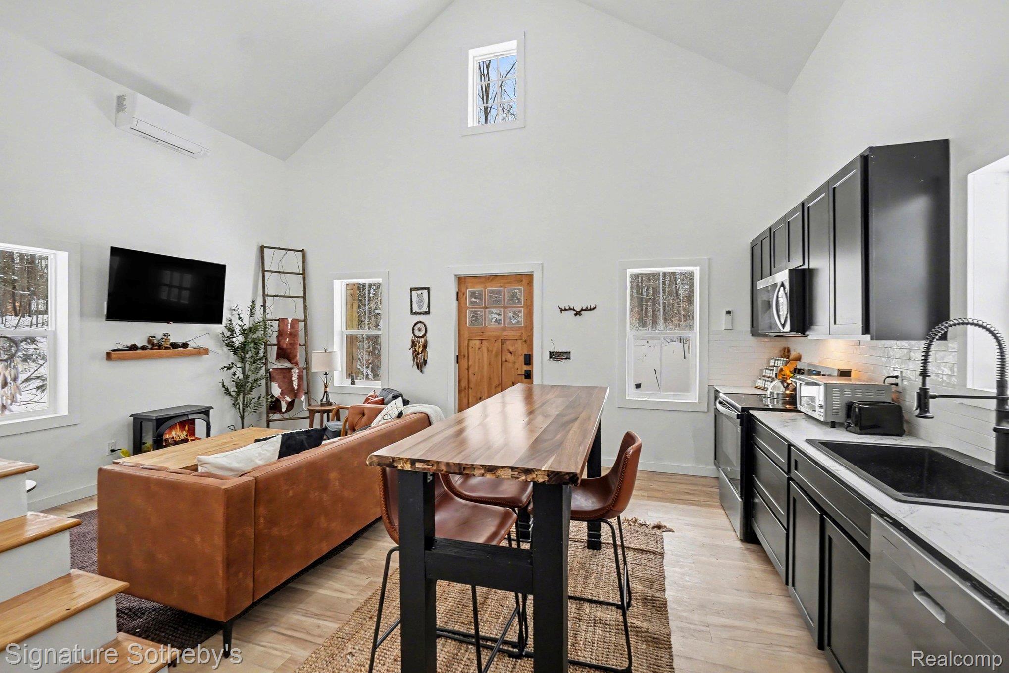 229 Forest Trail
