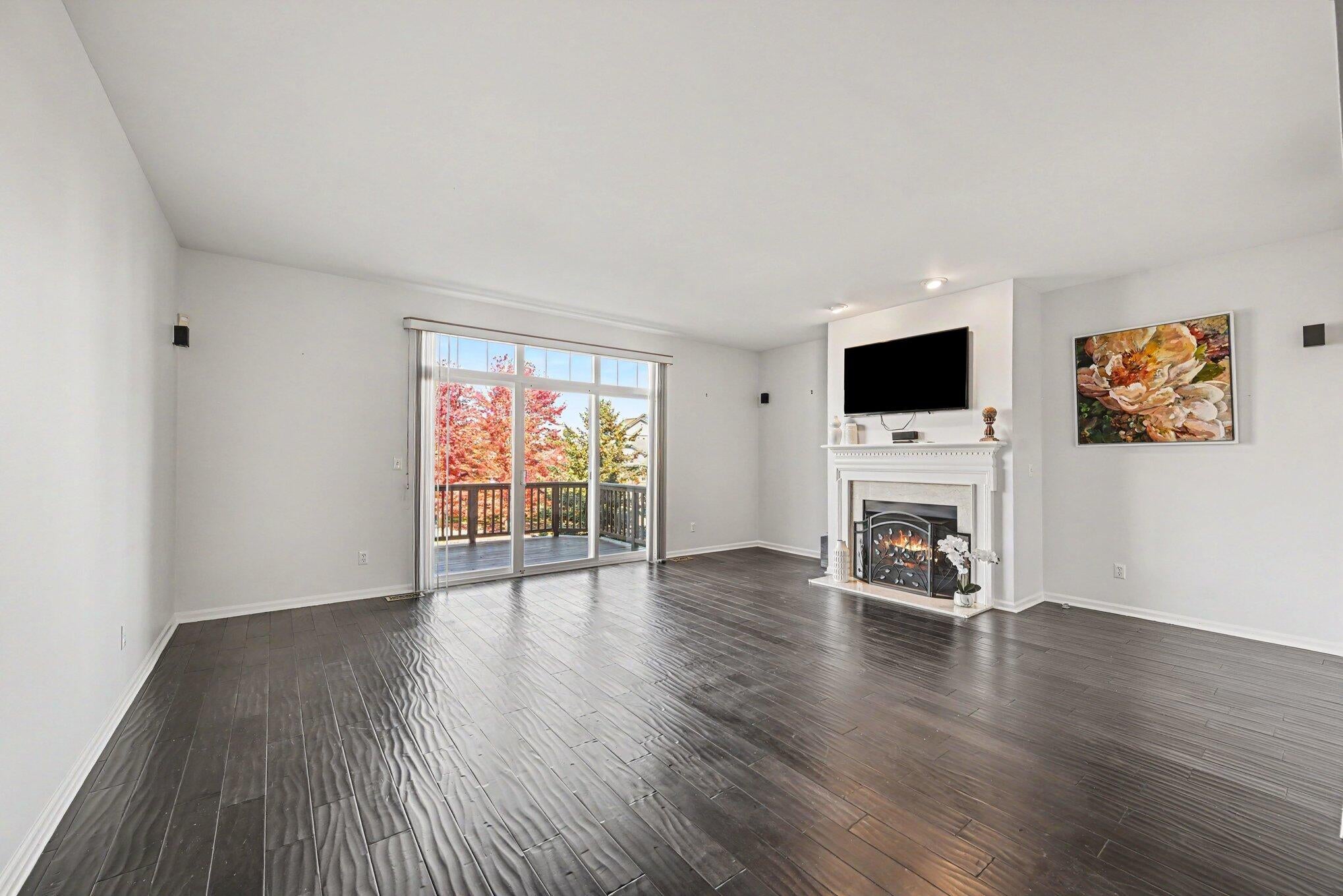 37536 Newburgh Park Circle