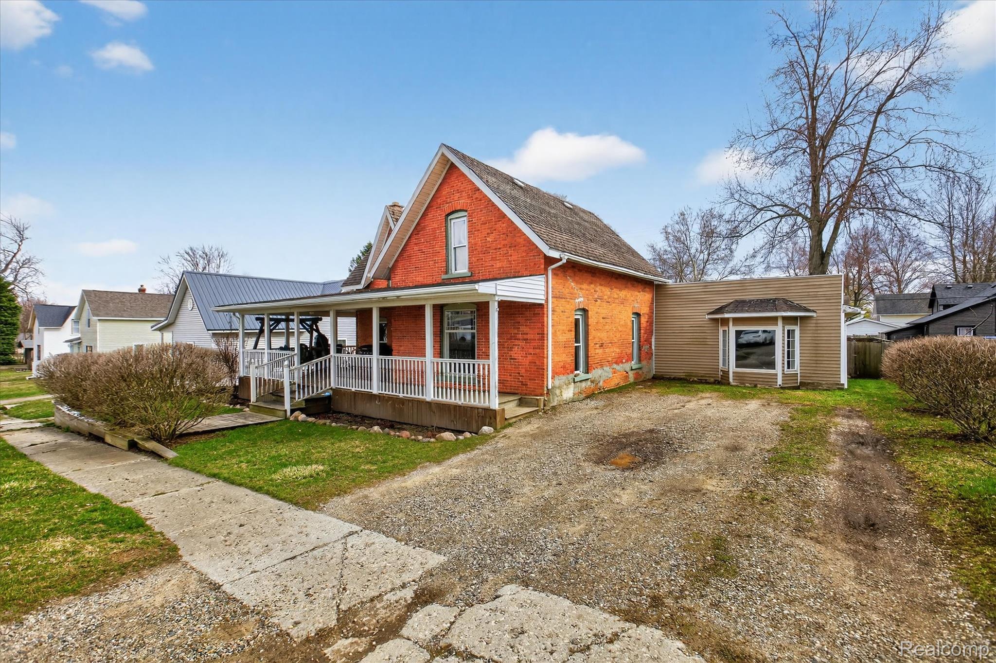 4235 Vine St Street