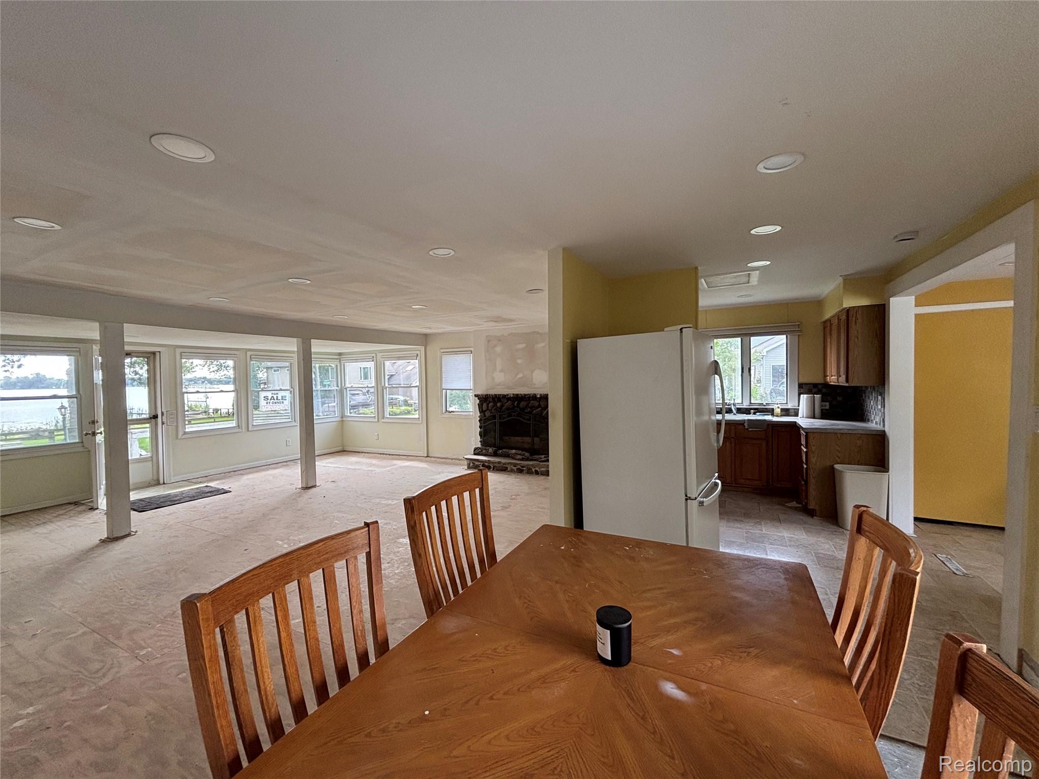 11744 Kenton Drive
