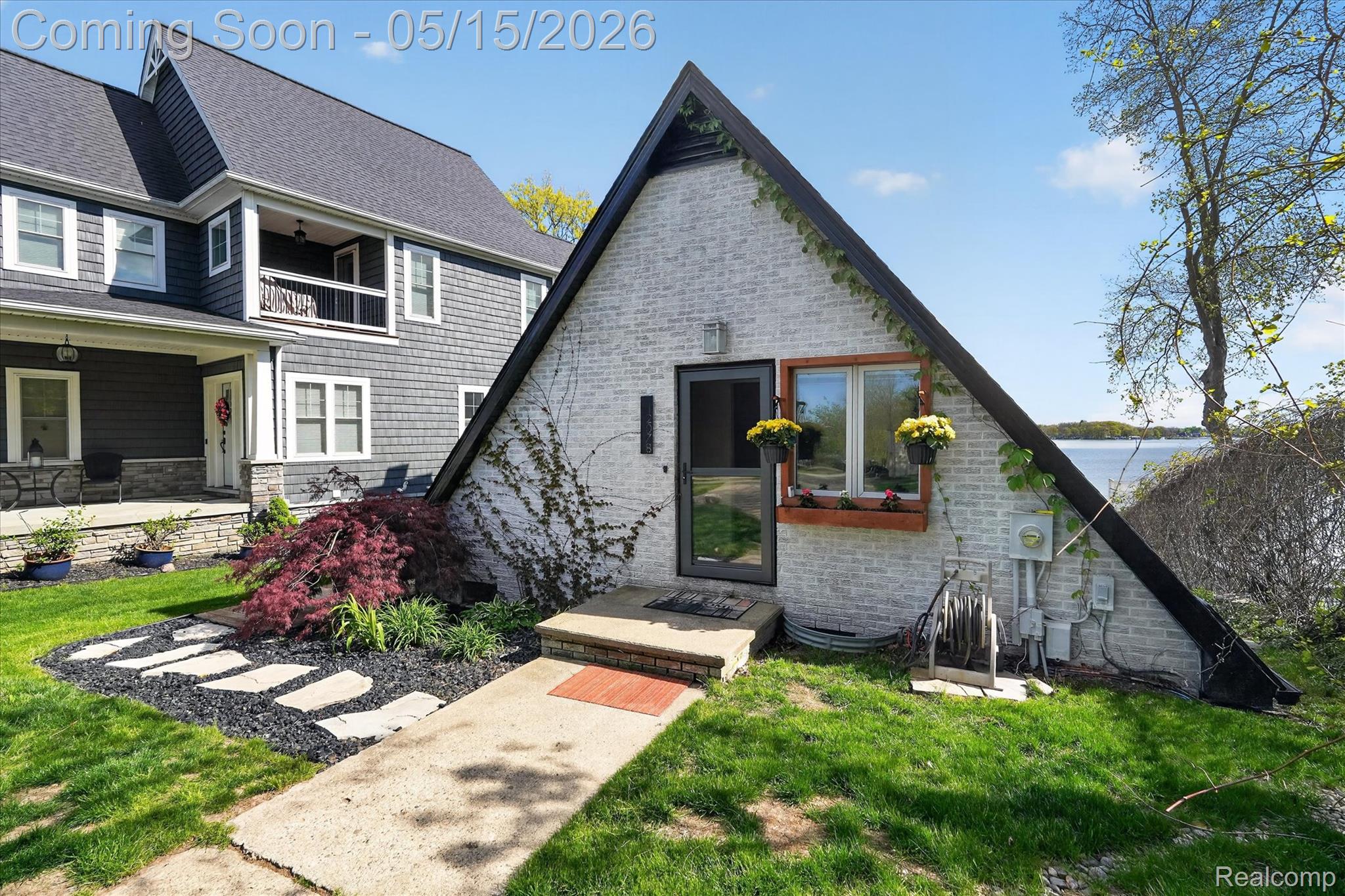 12078 Mantawauka Drive