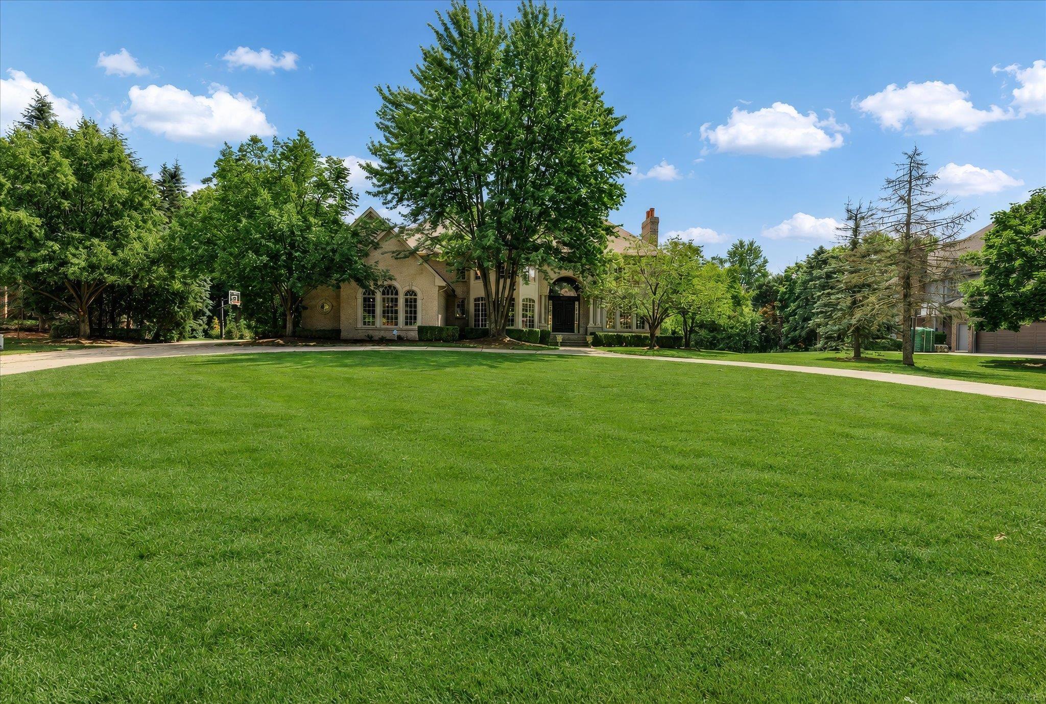 5539 Carrollton Court