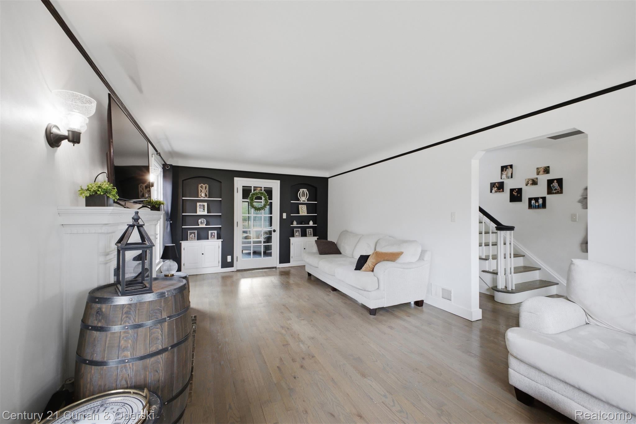738 S Lafayette Street