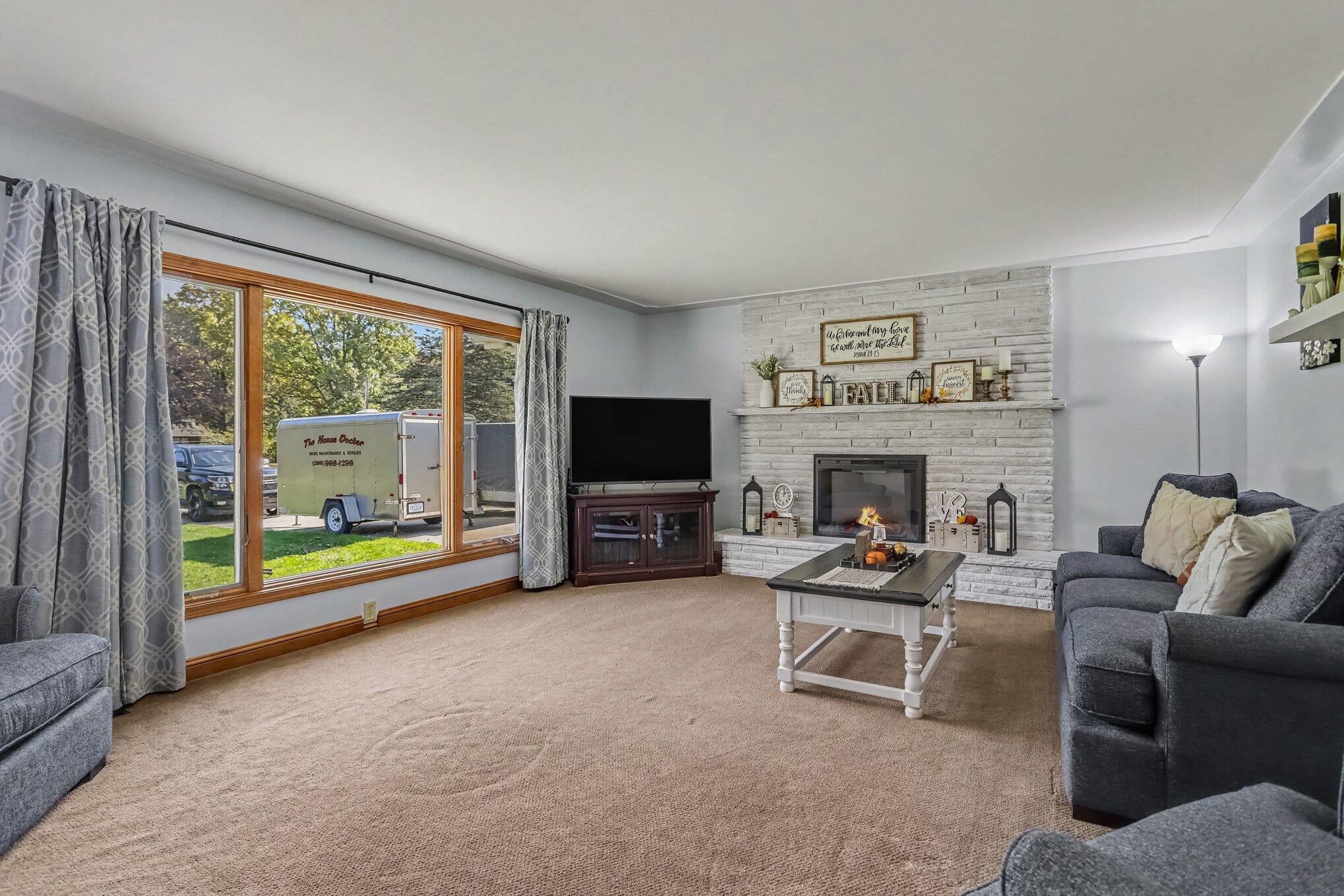 48310 Orchard Drive