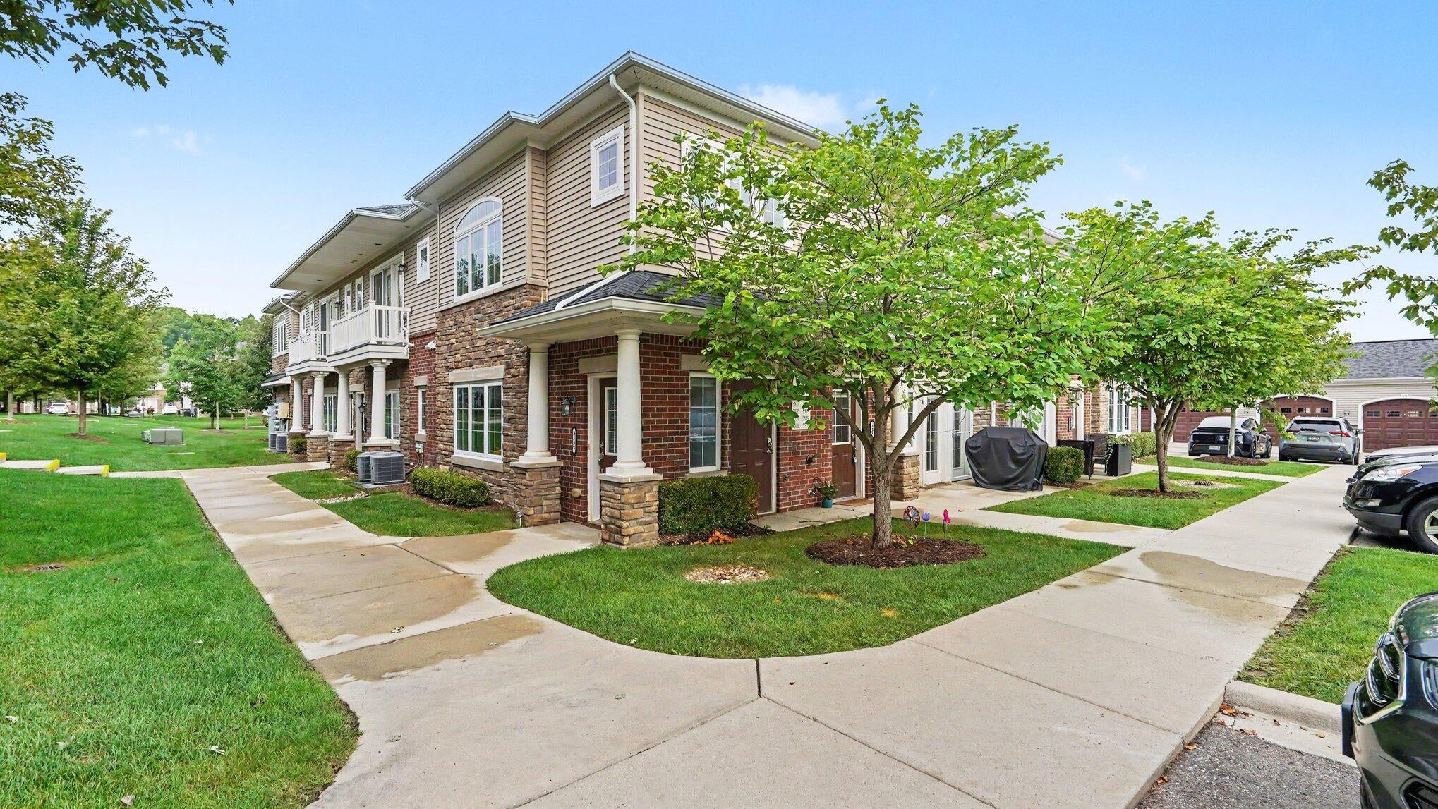 5527 Arbor Chase Drive