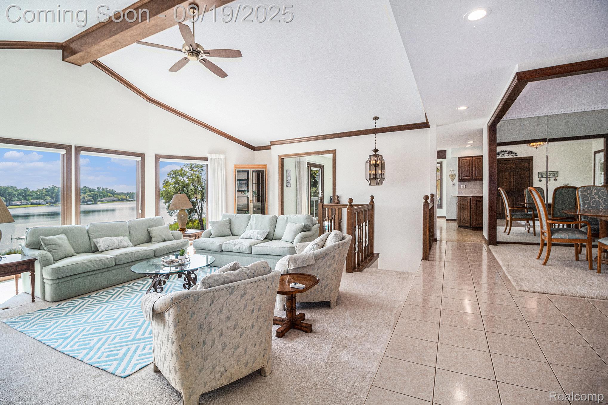 2751 Lakeridge