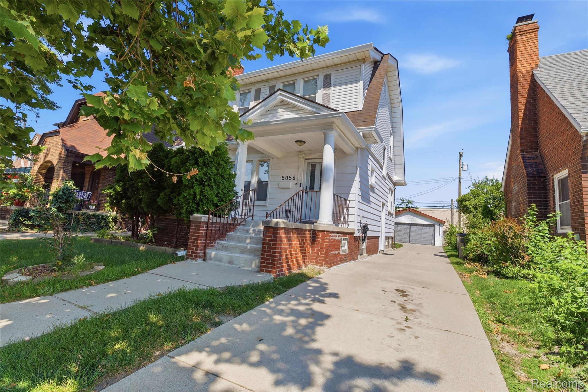 5056 Maple Street
