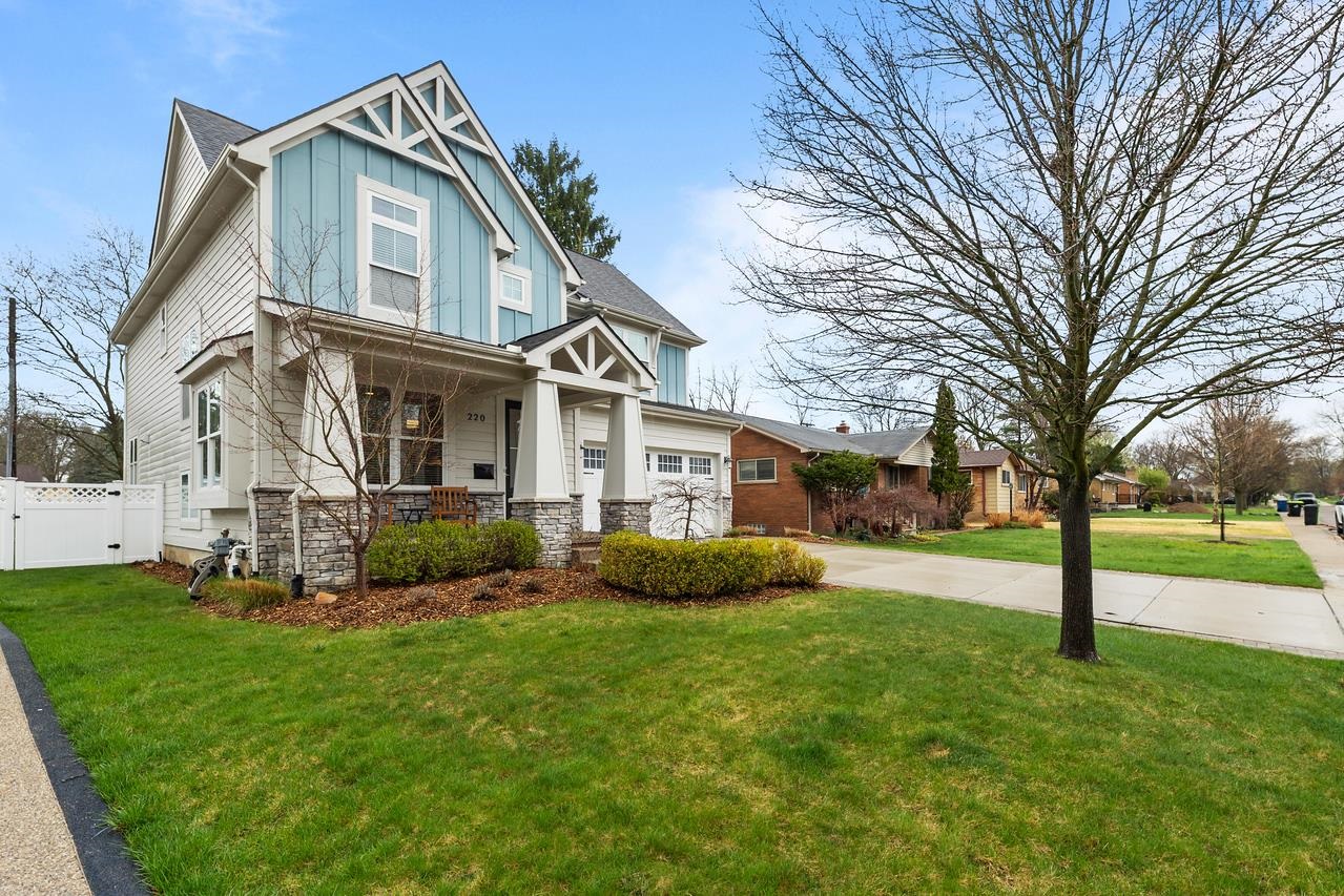 220 S Alice Avenue