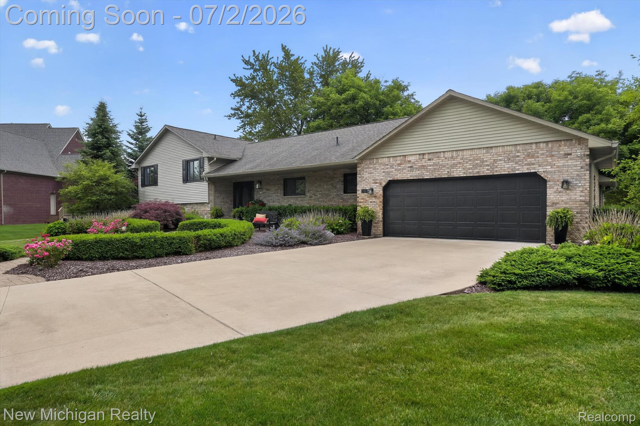 1325 Birdie Court