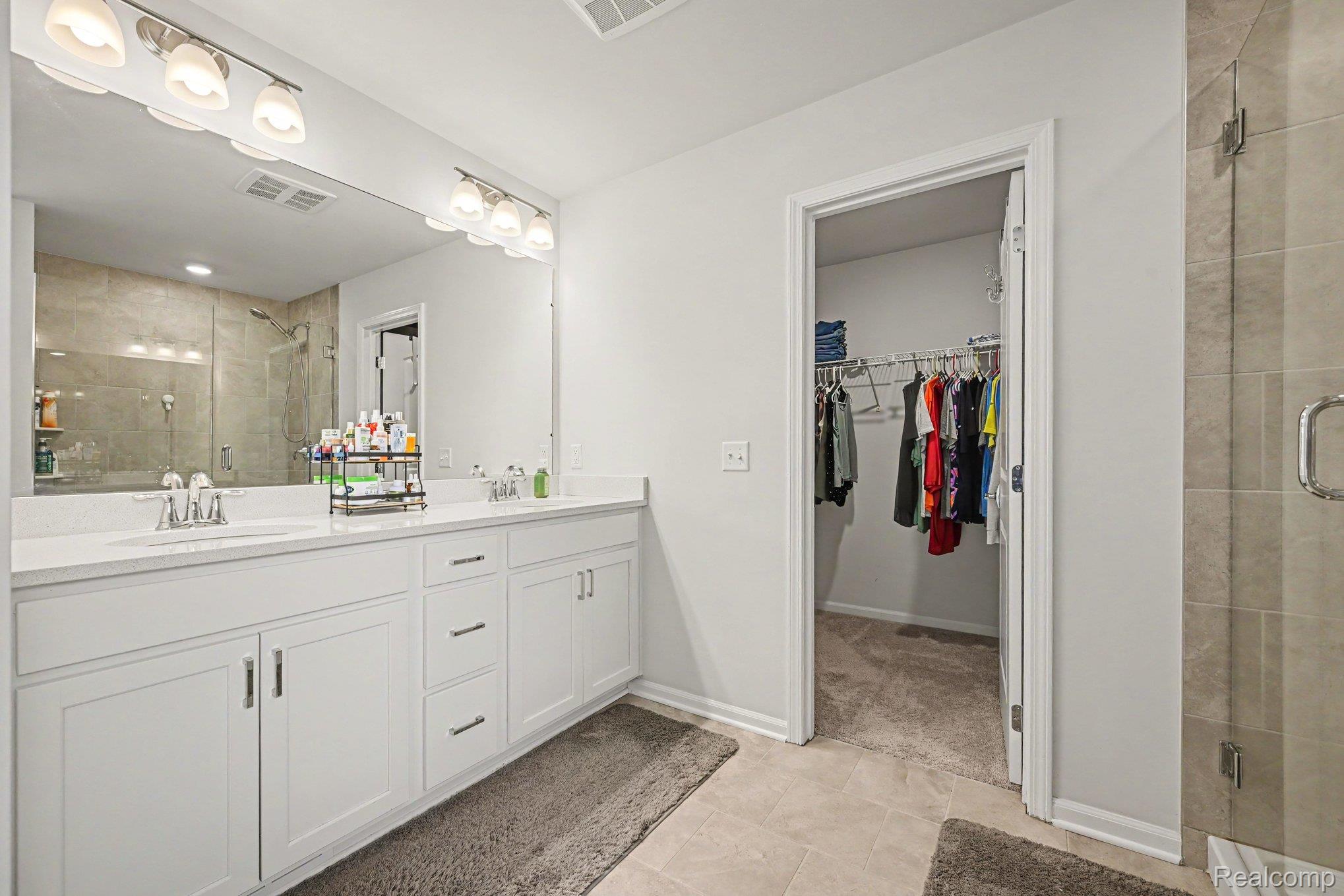 2751 Salt Springs Drive