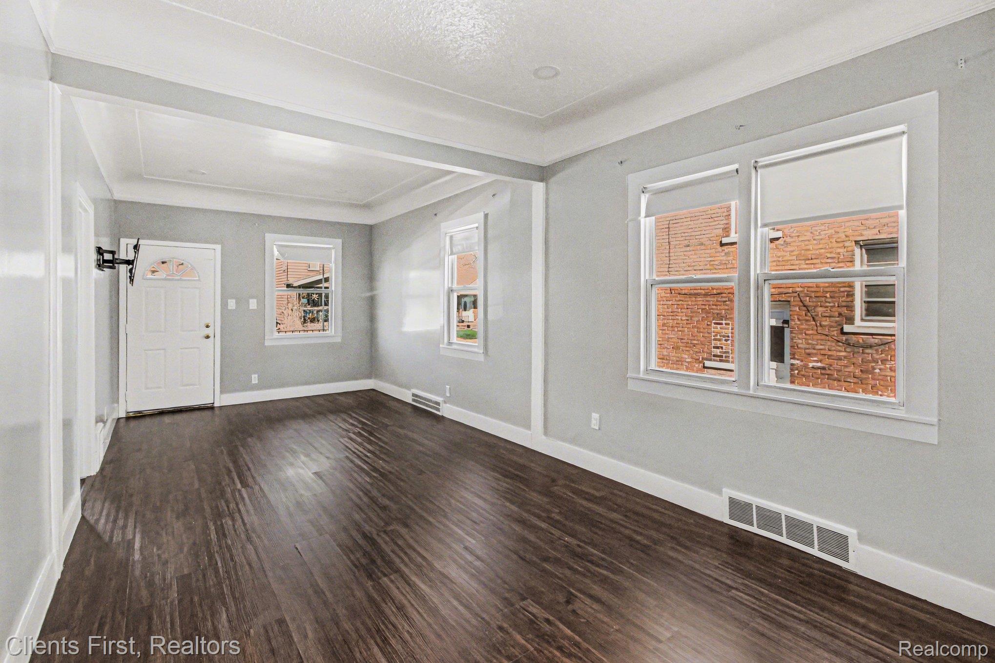 5210 Middlesex Street