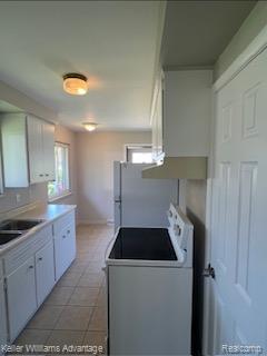 206 N John St
