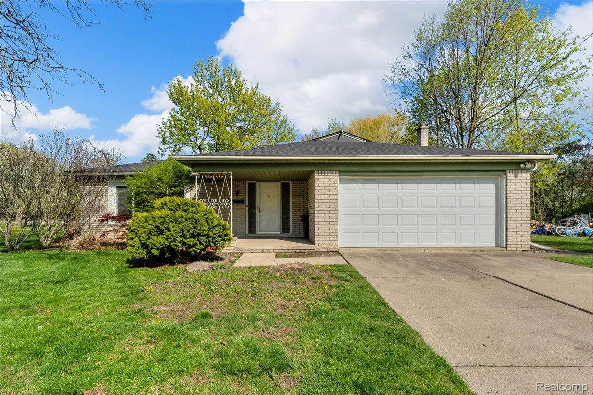 19230 Red Maple Court