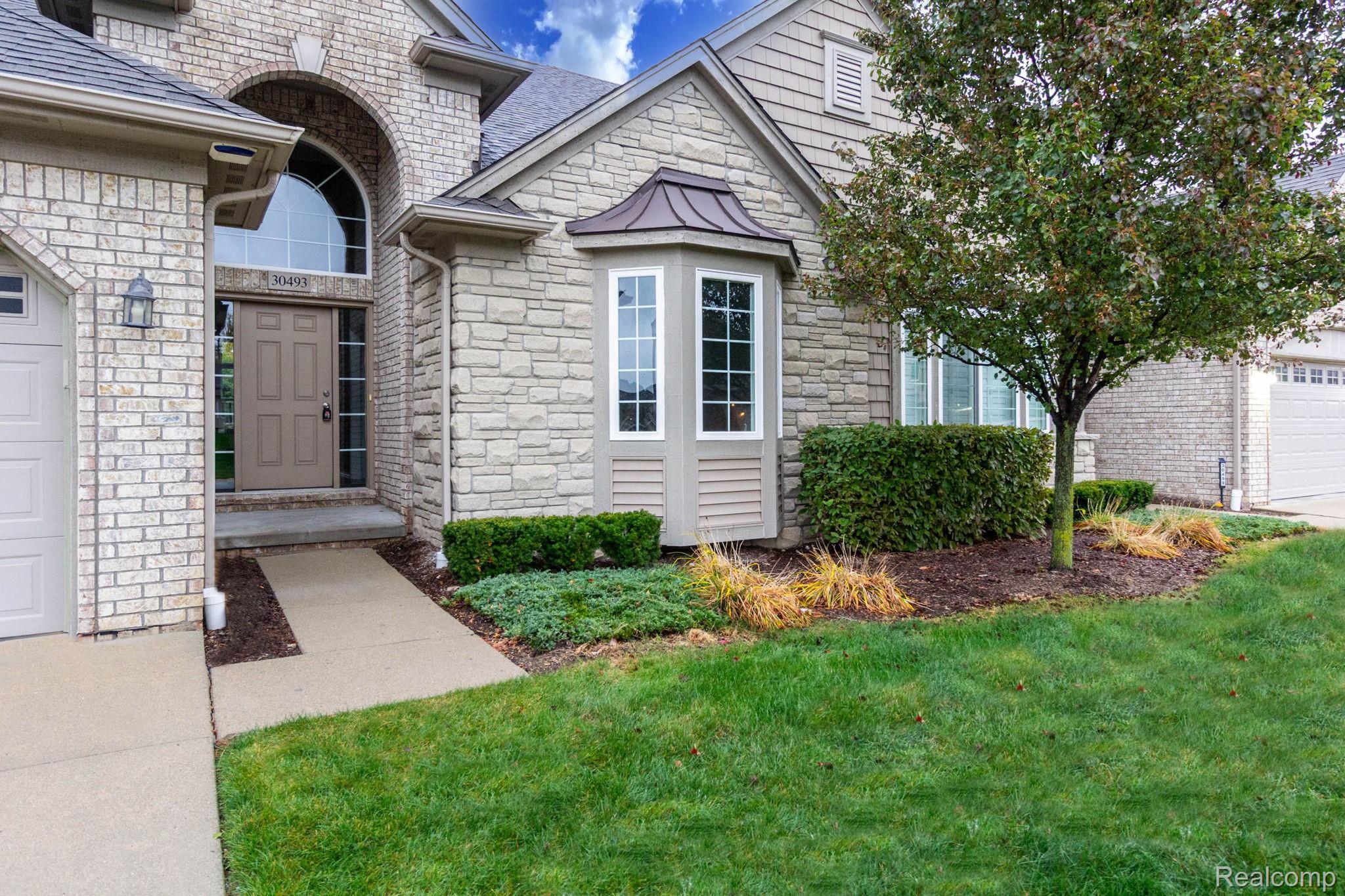 30493 Berghway Trail