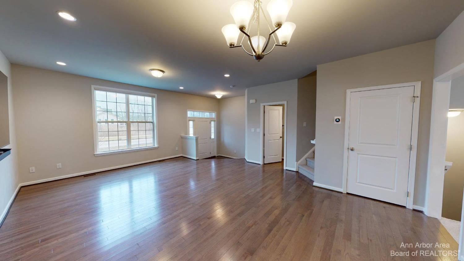 2794 Ashcombe Drive