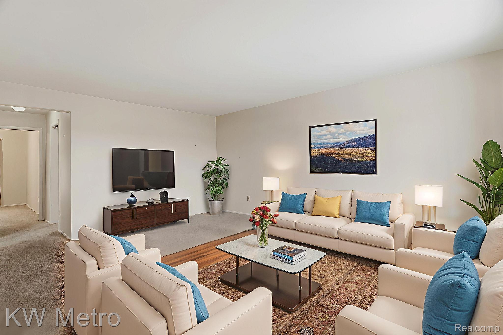 2925 W 13 Mile Road 405