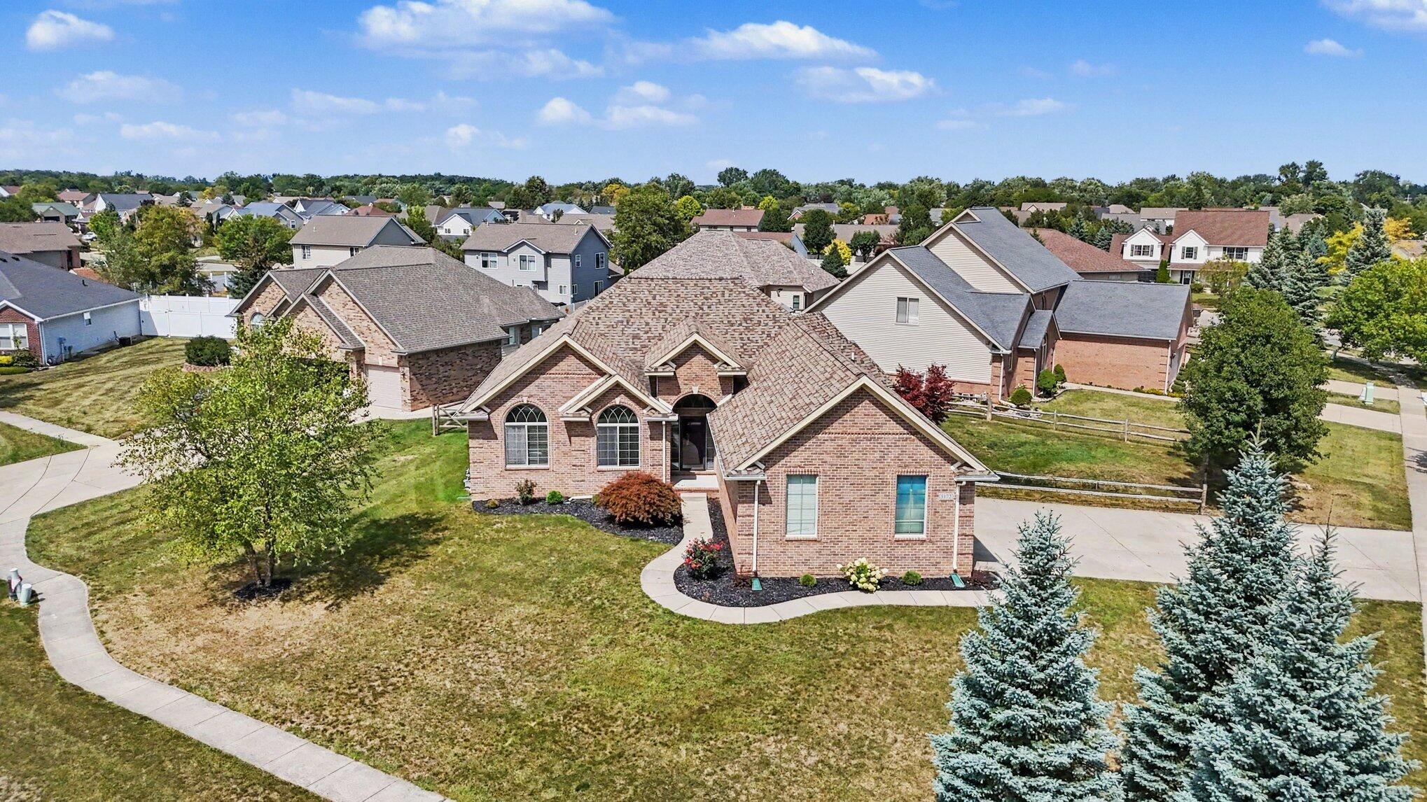 5172 Applewood Lane